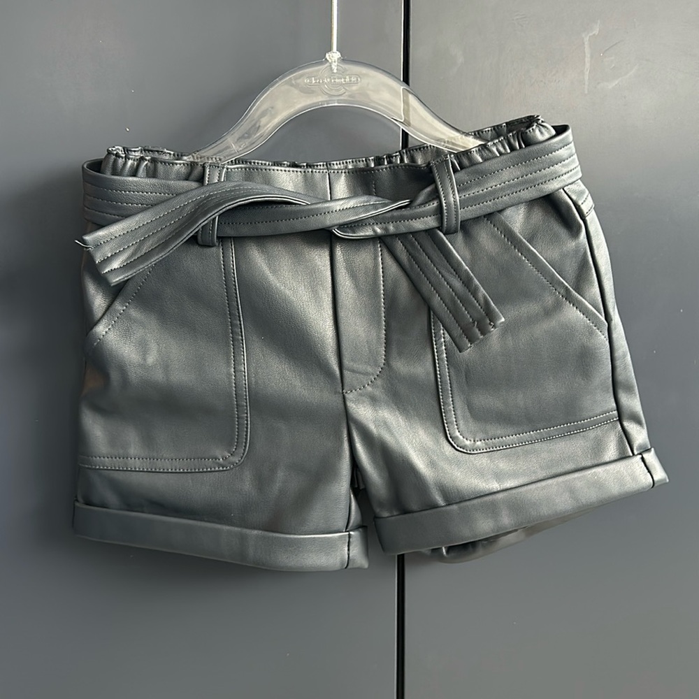 Boboli Girl short Faux Leather Gray - Size 4